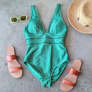 Sea Level Swim Green Honeycomb Spliced One-Piece Swimsuit size 6